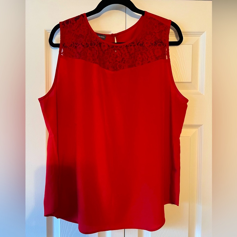 Red Sleeveless Lace Top